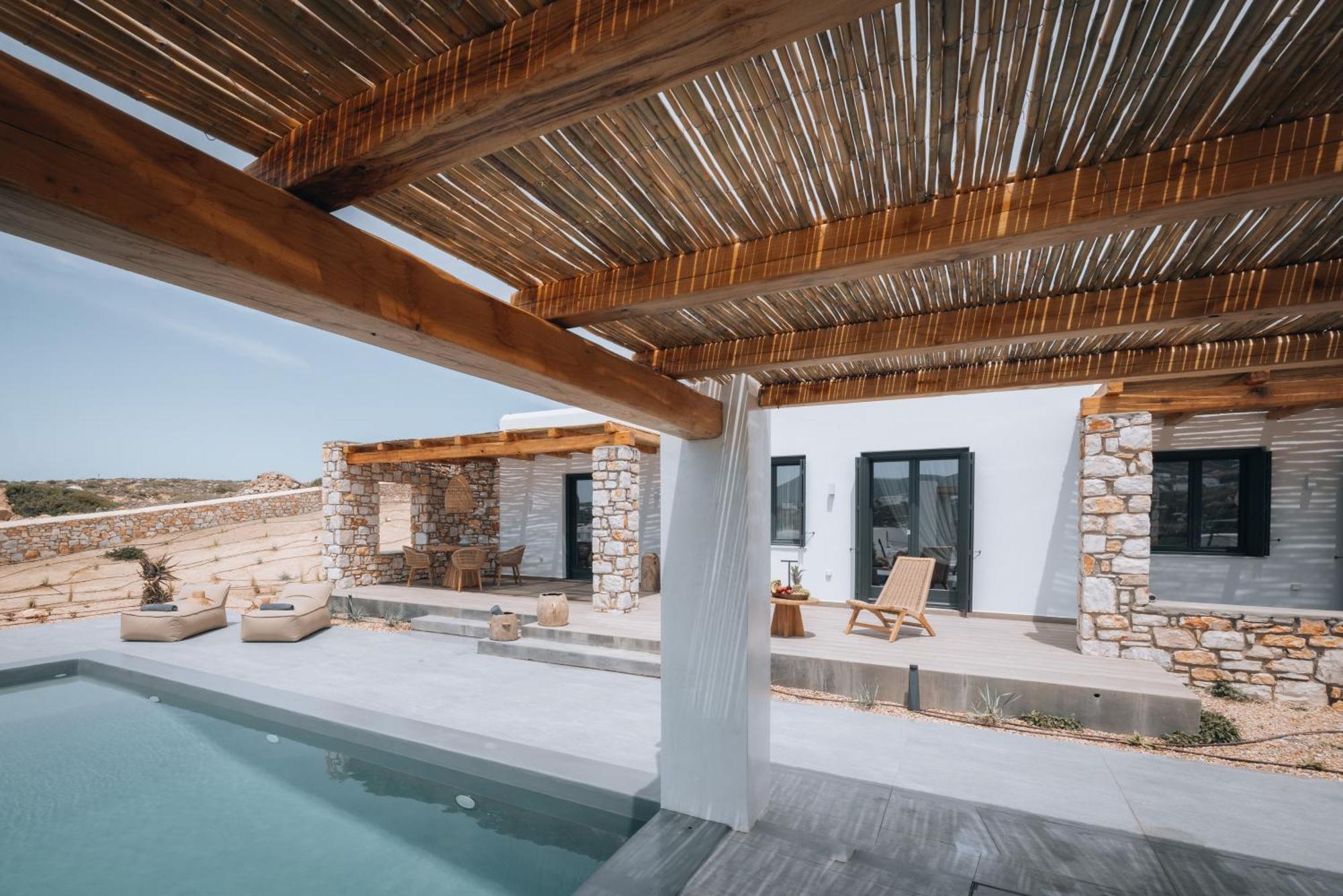 Kosmitis Suites & Villas Naousa  Habitación foto